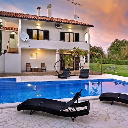 Charming Near Nova Vas Alm With Terrace * Nova Vas (Porec)