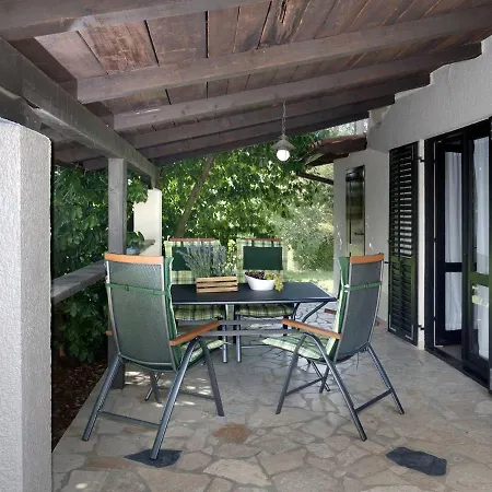 Charming Near Nova Vas Alm With Terrace Daire *